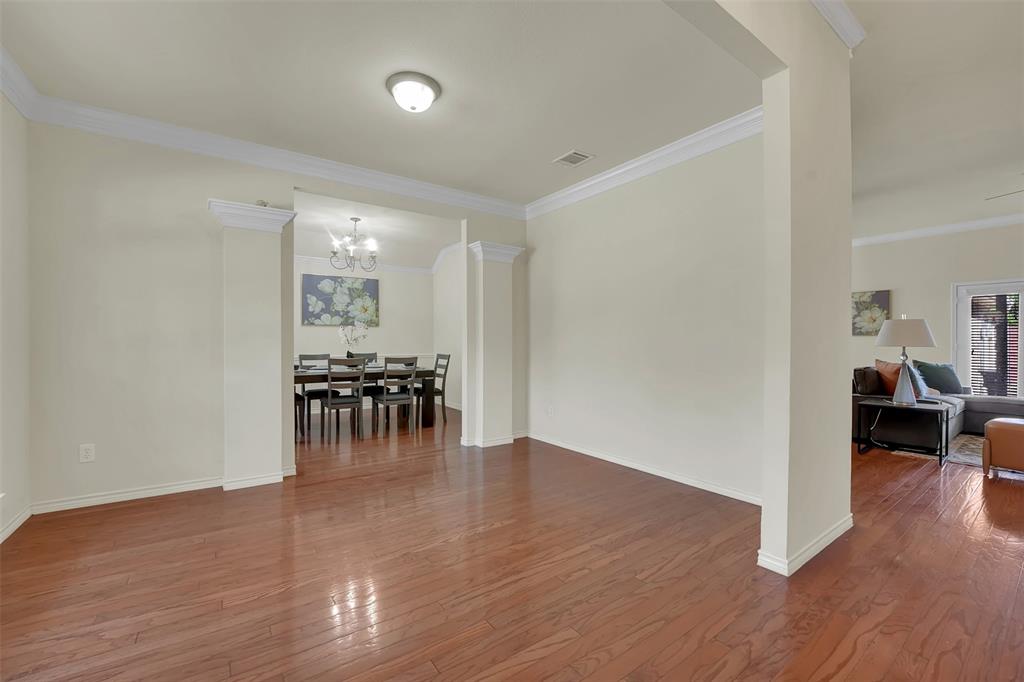 1424 Greenwich Drive