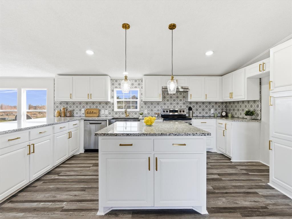 Winchester Ranch Estate - Residential