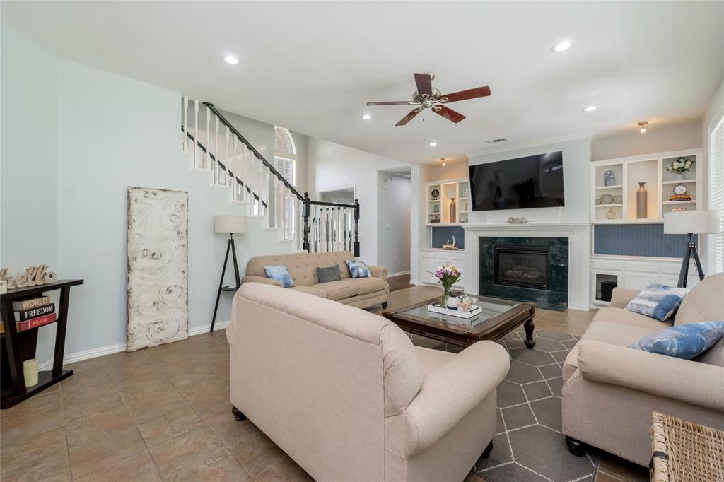 A Garza - Residential