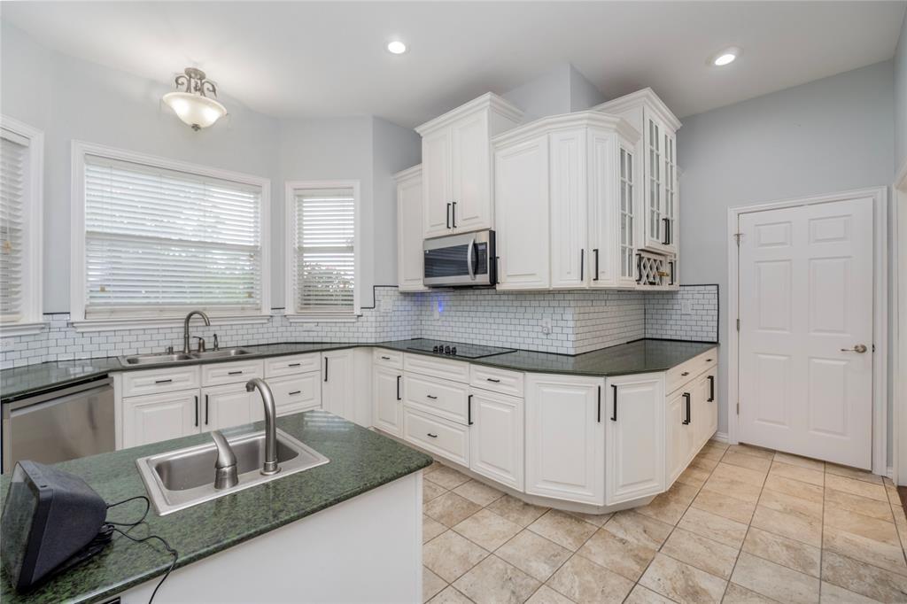 A Garza - Residential