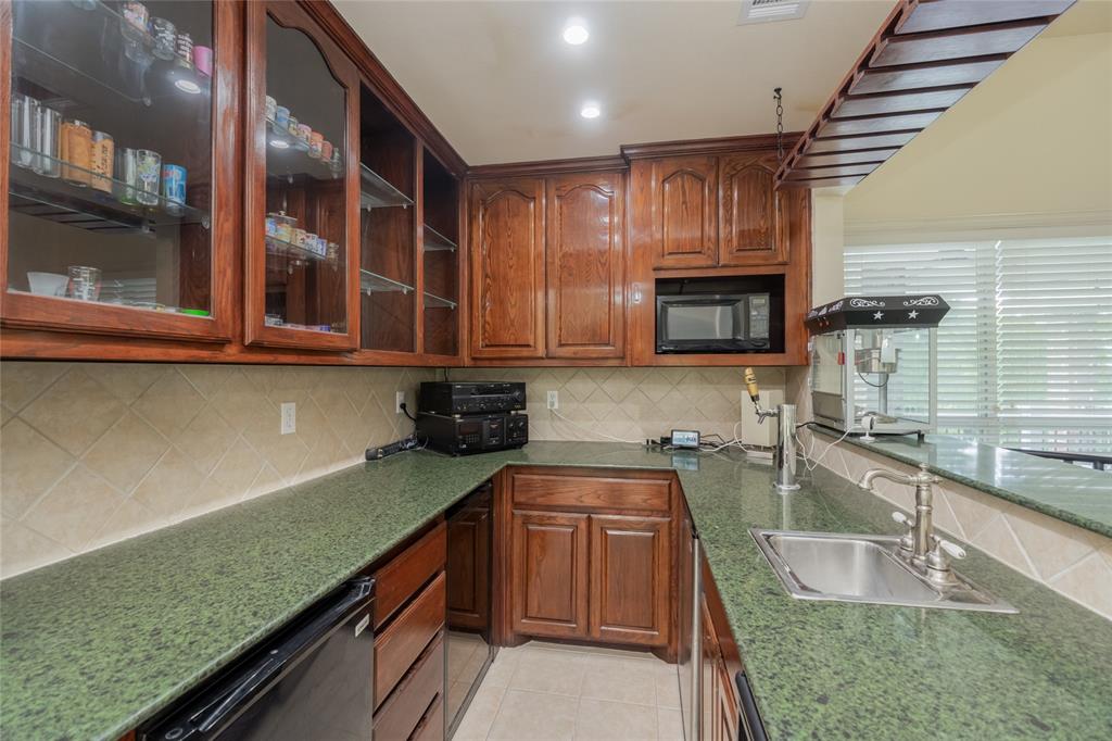 A Garza - Residential