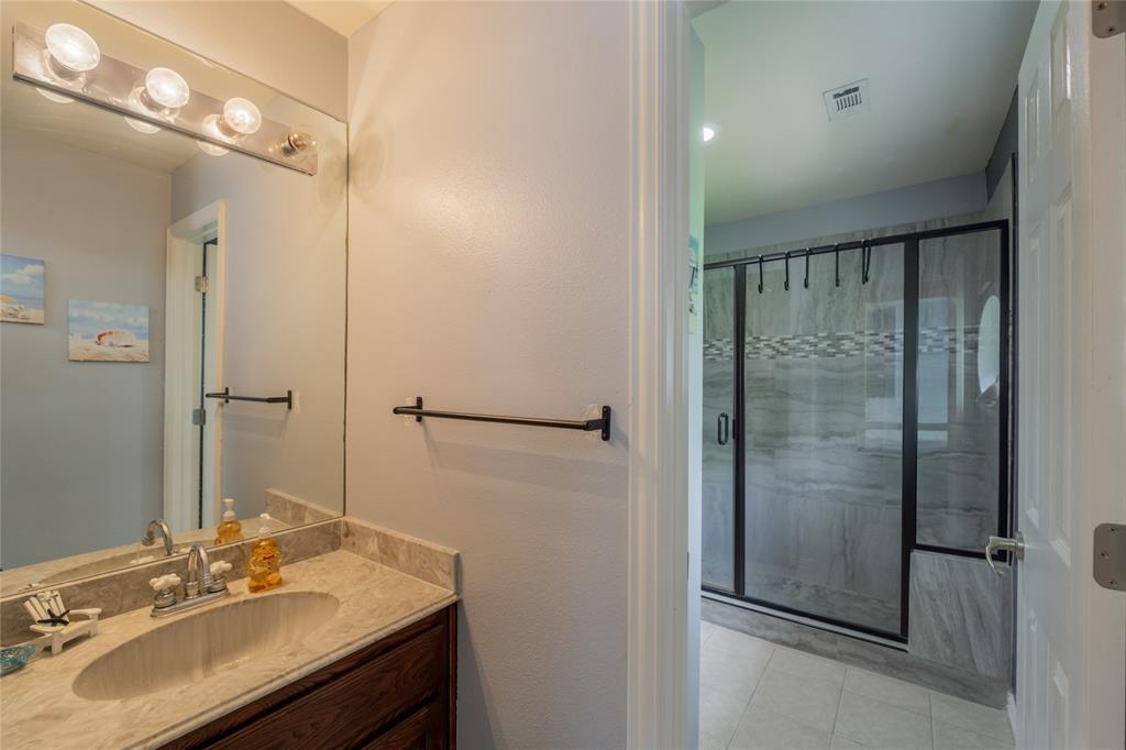 A Garza - Residential