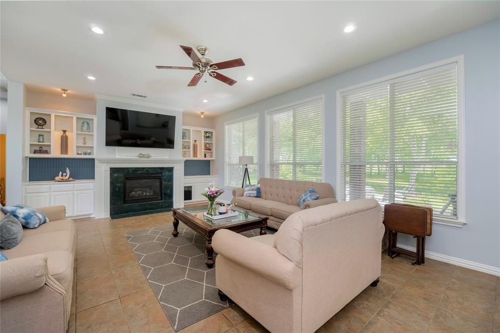 A Garza - Residential