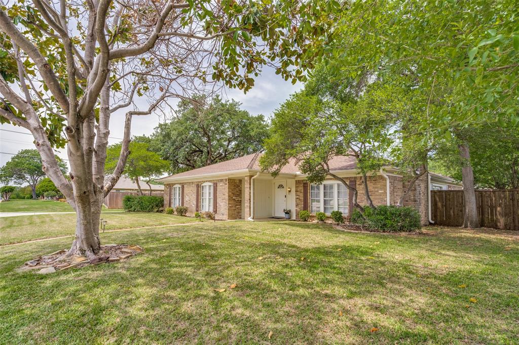 2633 Landershire Lane