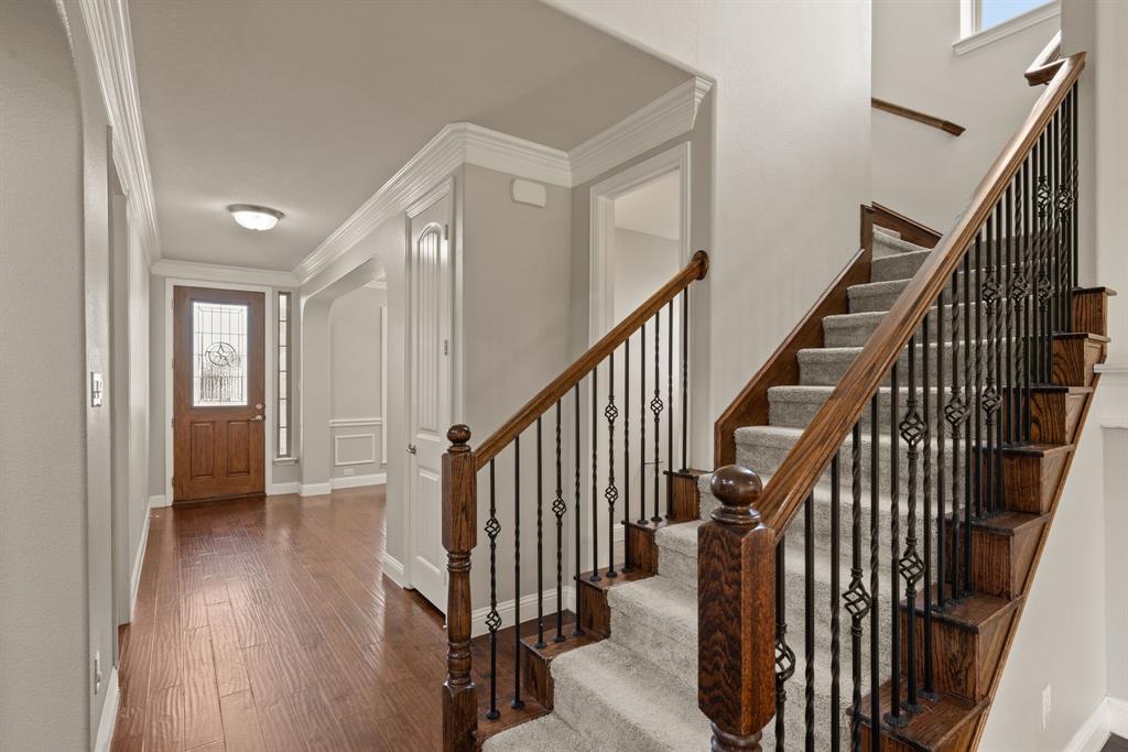 1104 Bentley Drive
