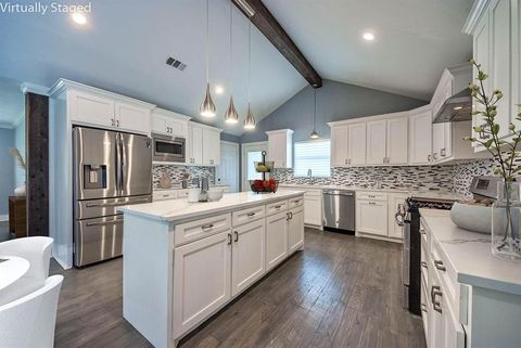 Tiny photo for 11224 Jamestown Road, Dallas, TX 75230 (MLS # 21178309)