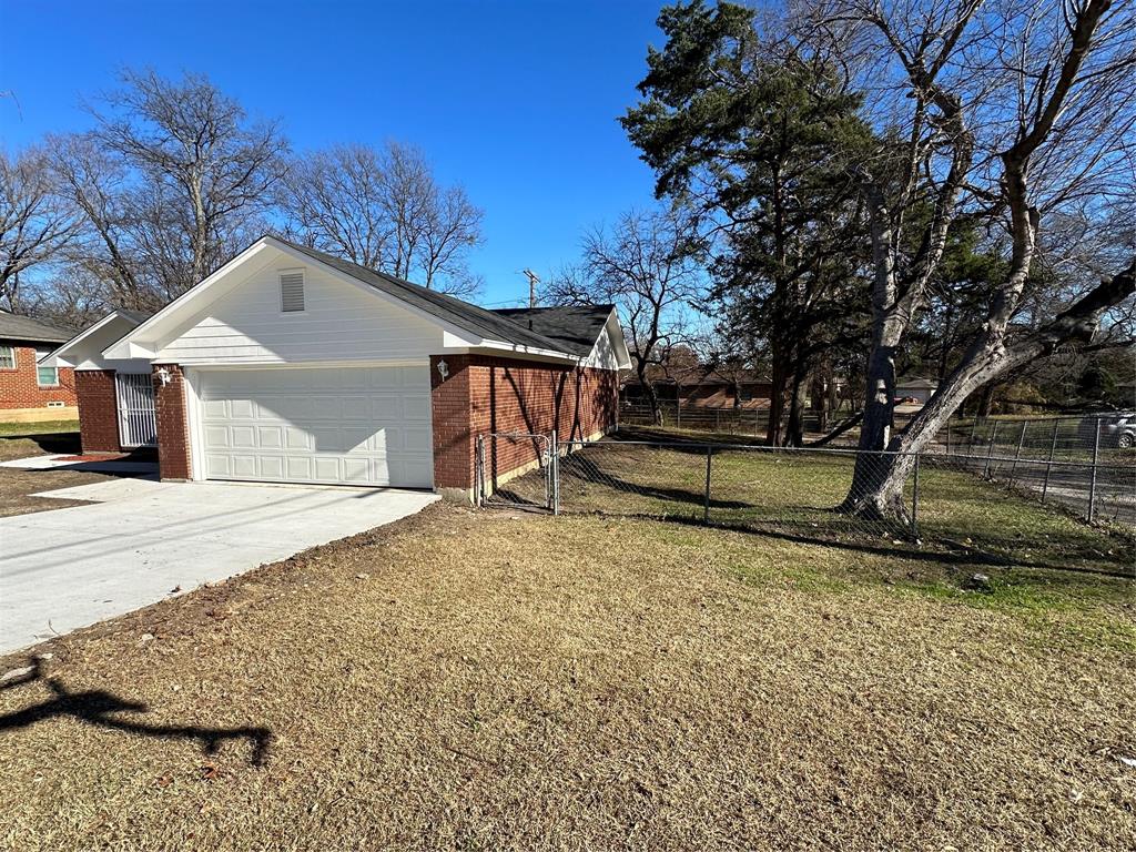 Cedar Crest Country Club Estates - Residential