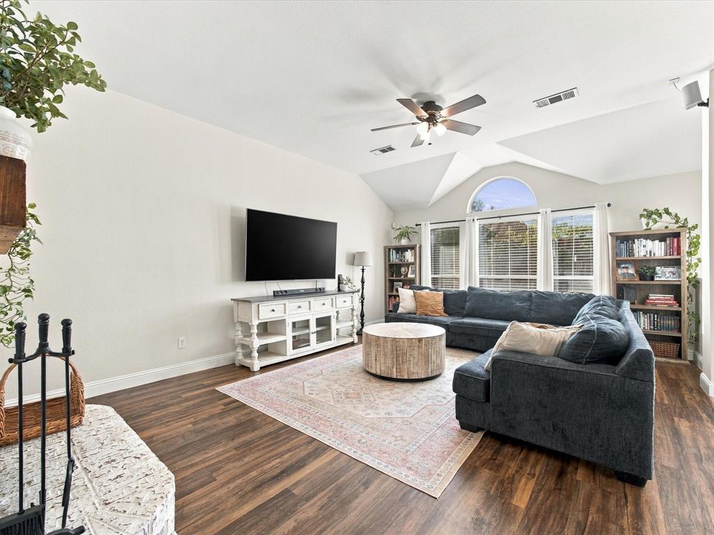 5344 Ridge View Drive