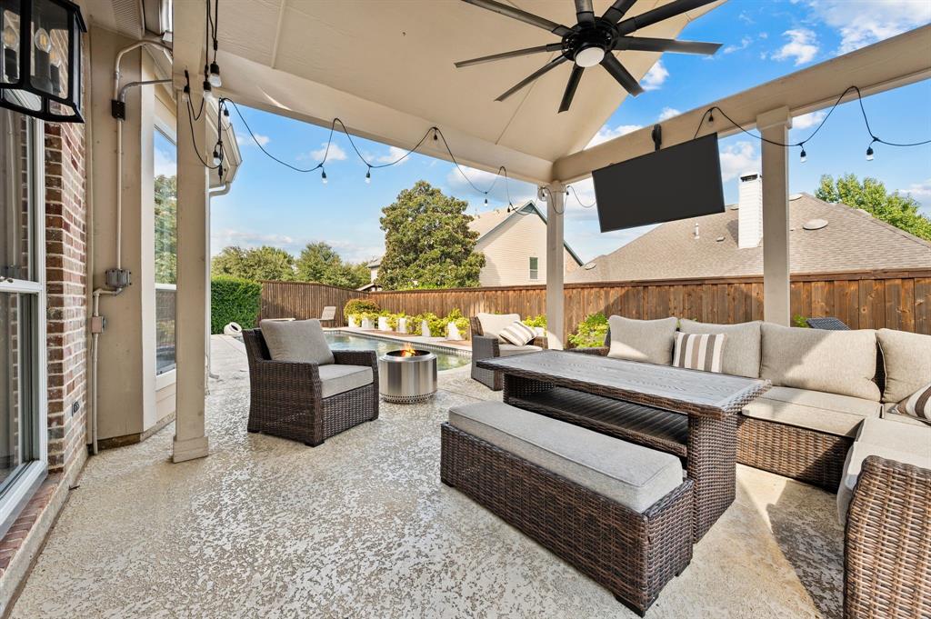 916 Water Oak Drive