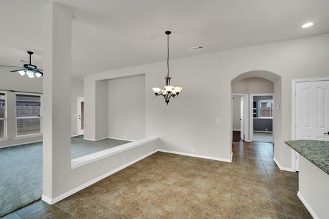 Tiny photo for 6610 Morning Dew Drive, Midlothian, TX 76065 (MLS # 21099988)