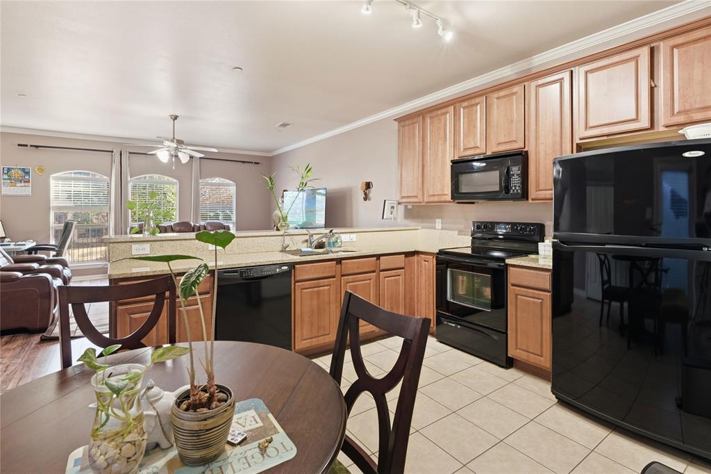 Villas At Willow Grove - Residential