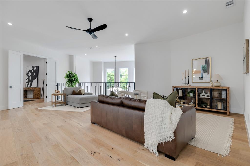 Midway Hills #4 7th Instl - Residential