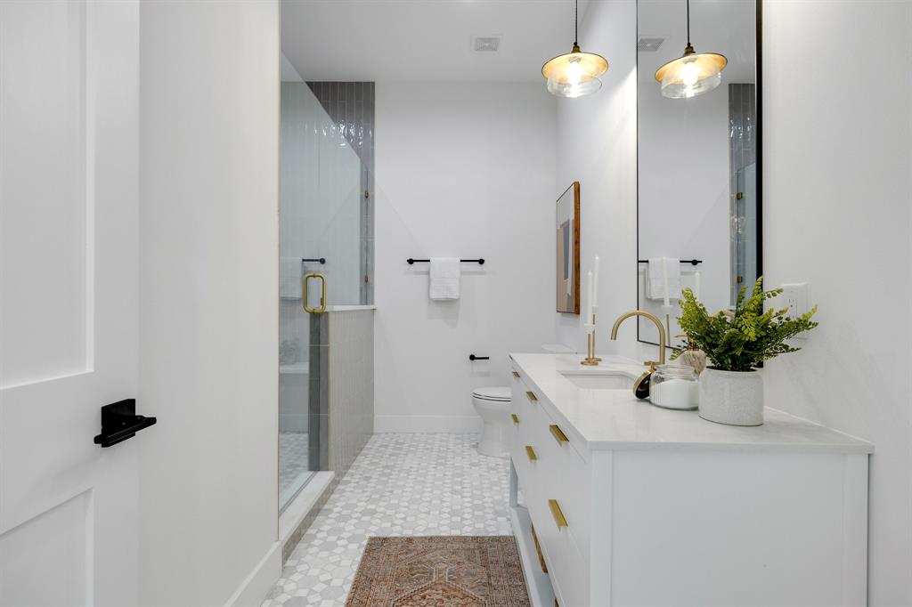 Midway Hills #4 7th Instl - Residential