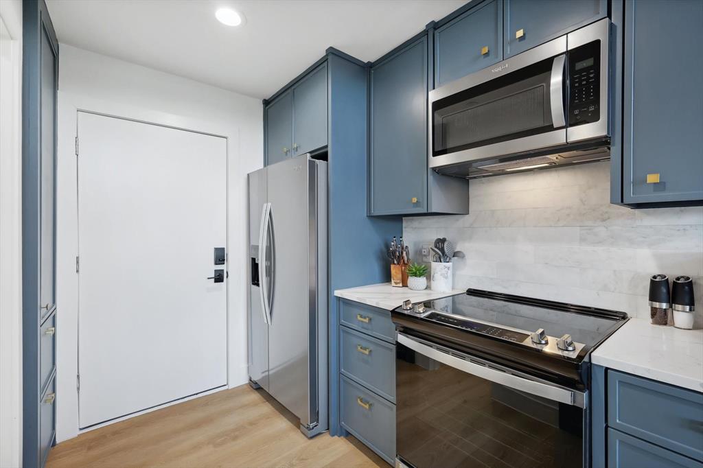 Sportsmans World 14 - Residential