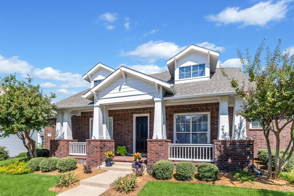 1715 Bluffview Lane