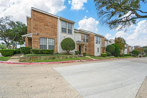 A home in Farmers Branch