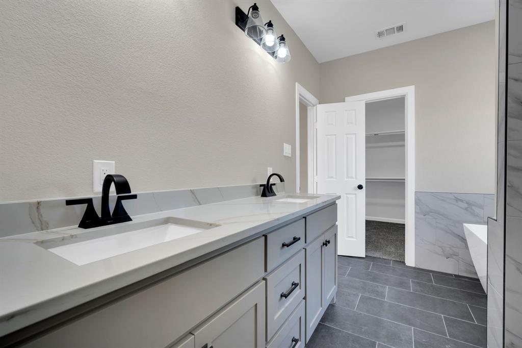 Loyds Add - Residential