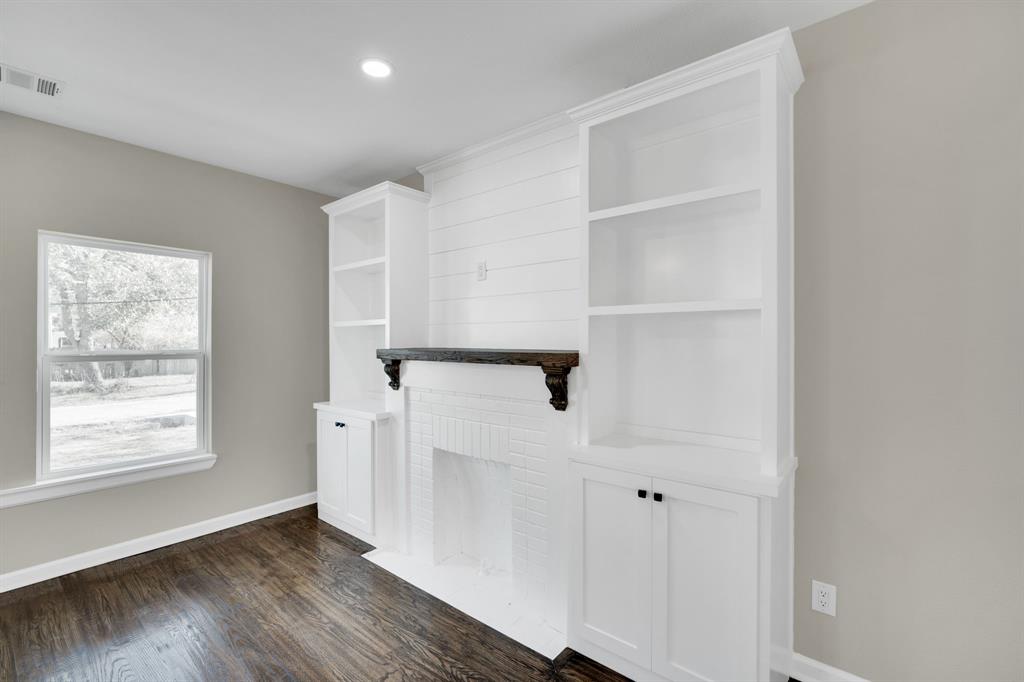 Loyds Add - Residential