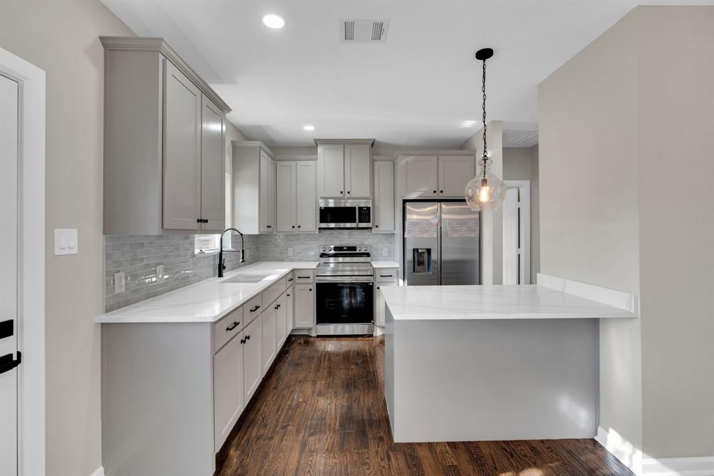 Loyds Add - Residential