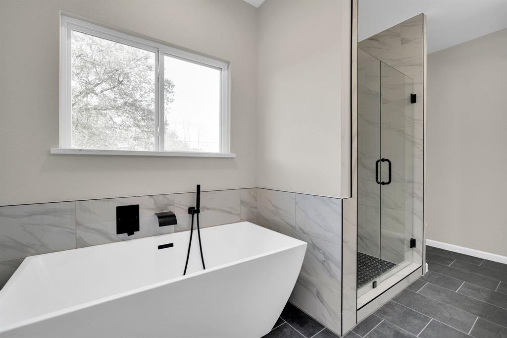 Loyds Add - Residential