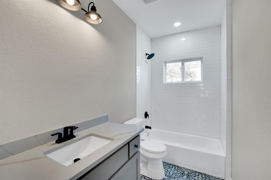 Loyds Add - Residential