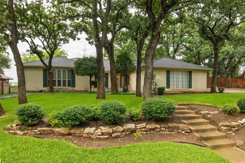 4704 Hillside Drive