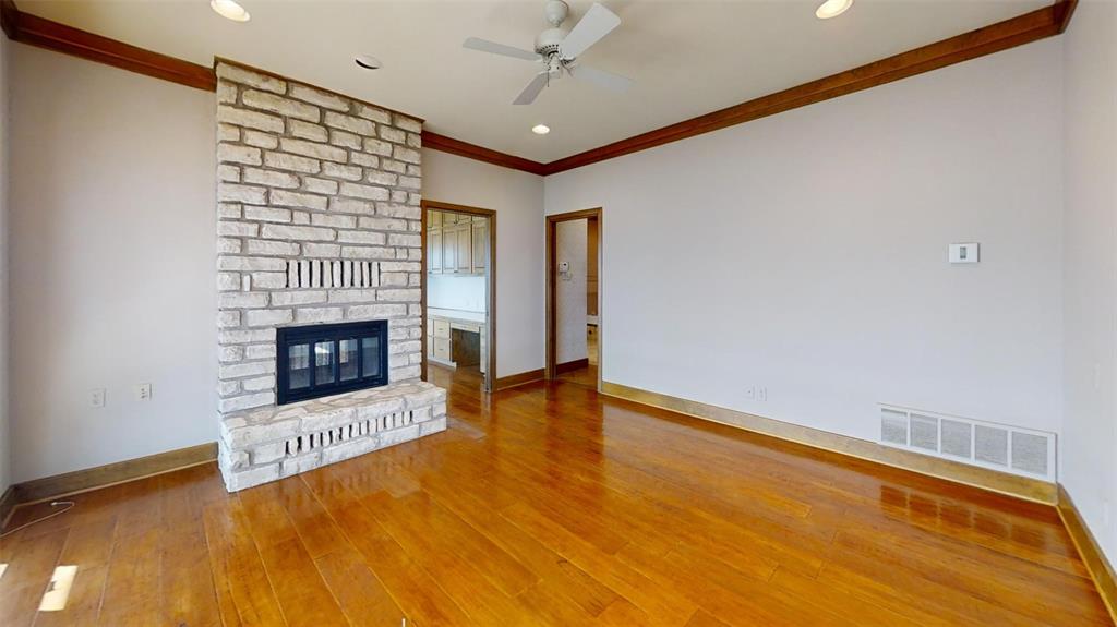 Decordova Bend Estate - Residential