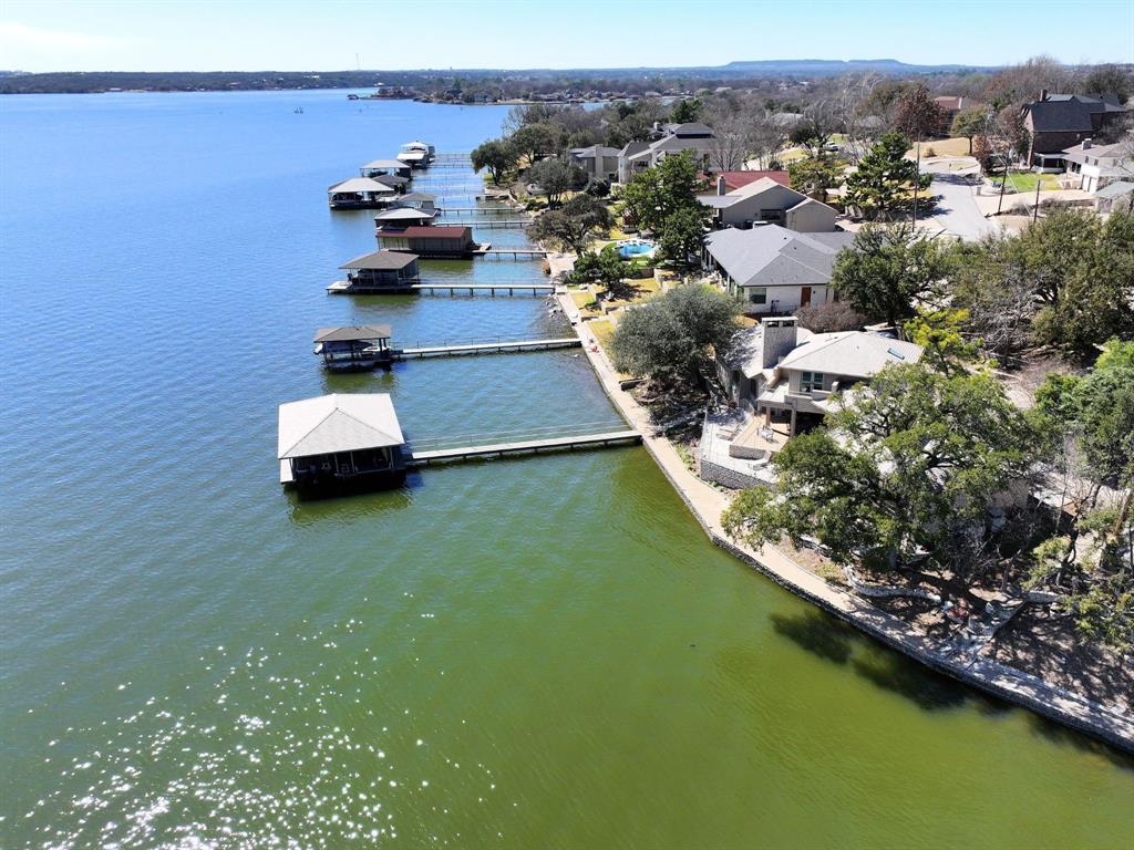 Decordova Bend Estate - Residential