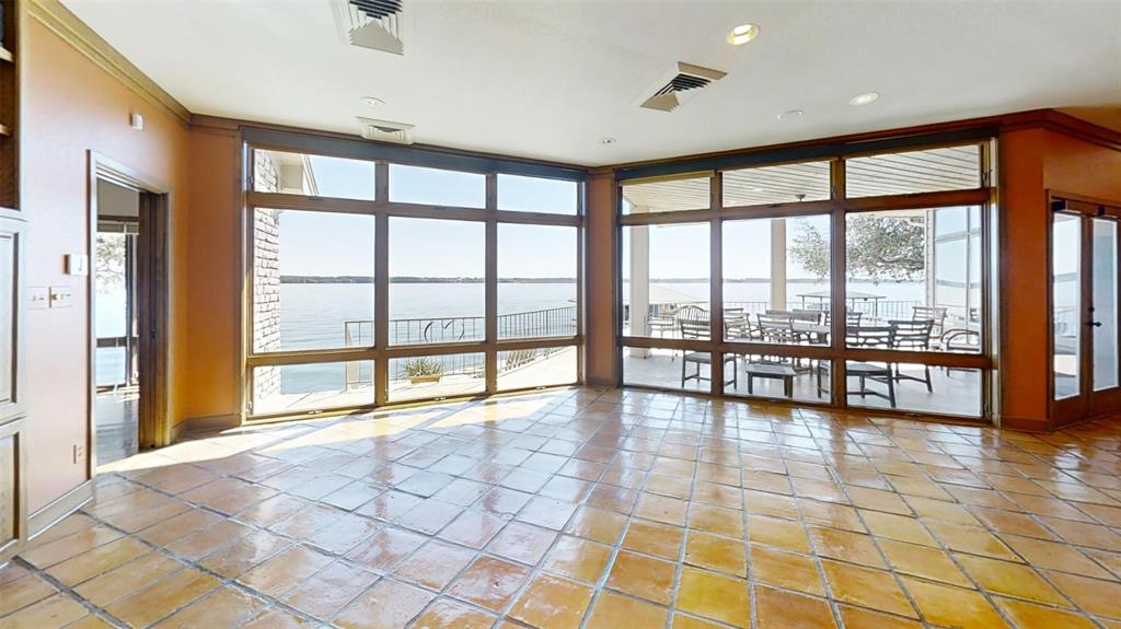 Decordova Bend Estate - Residential