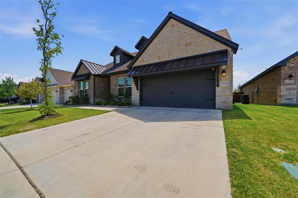 1516 Somerset Lane