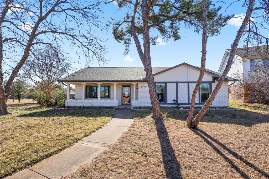 2308 Stonebrook Circle