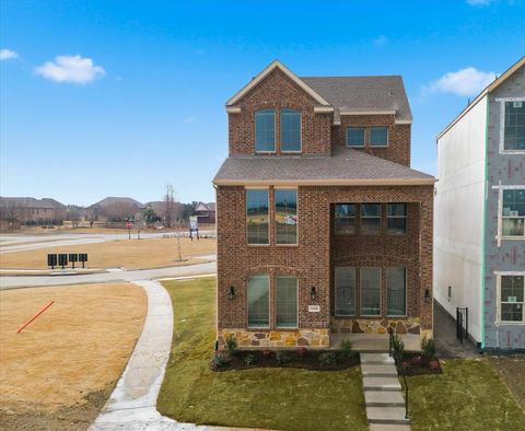 Photo of 1500 Lake District Drive, Allen, TX 75013 (MLS # 21168488)
