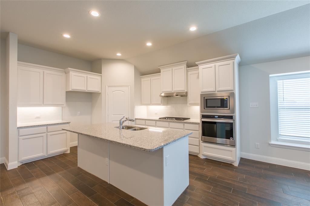 Argyle Crossing - Residential Lease