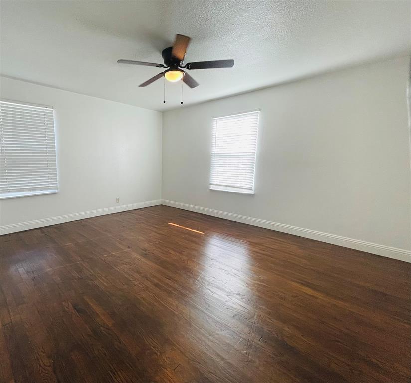 Town - Waxahachie - Residential