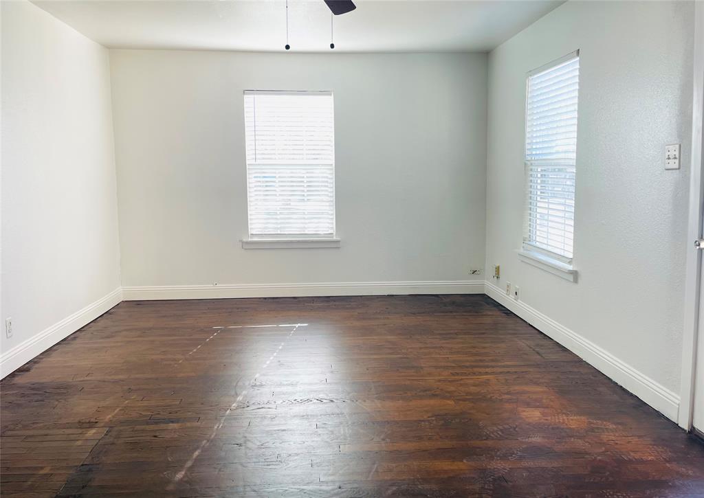 Town - Waxahachie - Residential