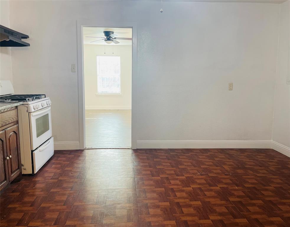 Town - Waxahachie - Residential