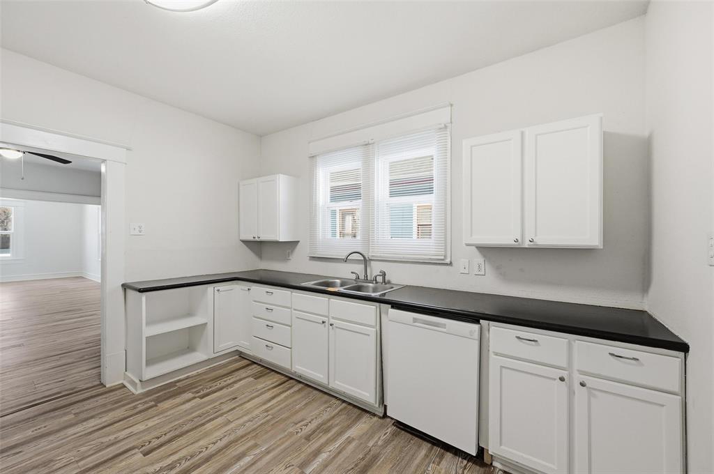 Winnetka Heights - Residential