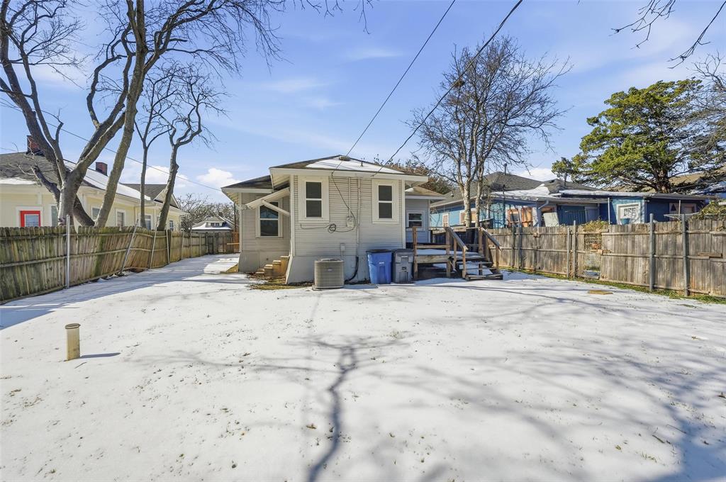 Winnetka Heights - Residential