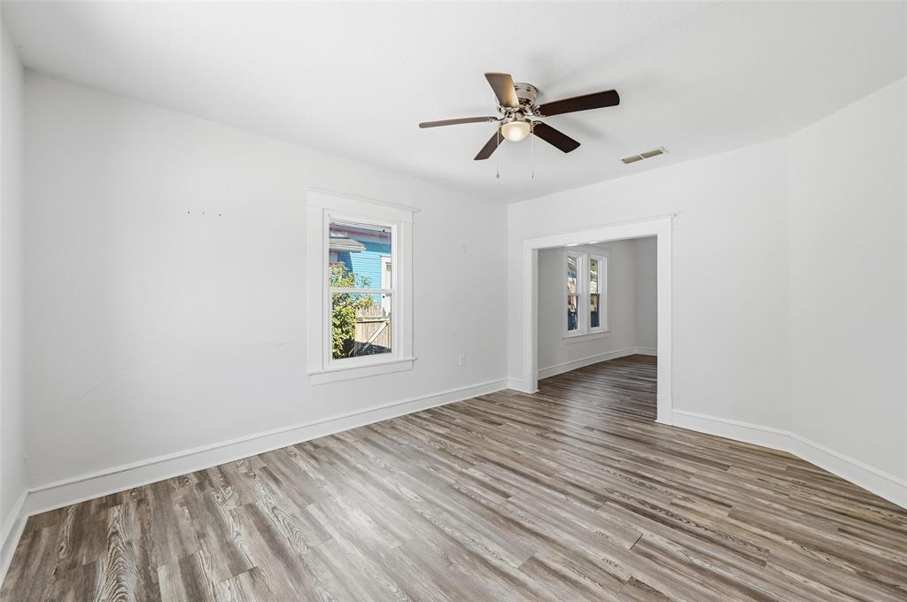 Winnetka Heights - Residential