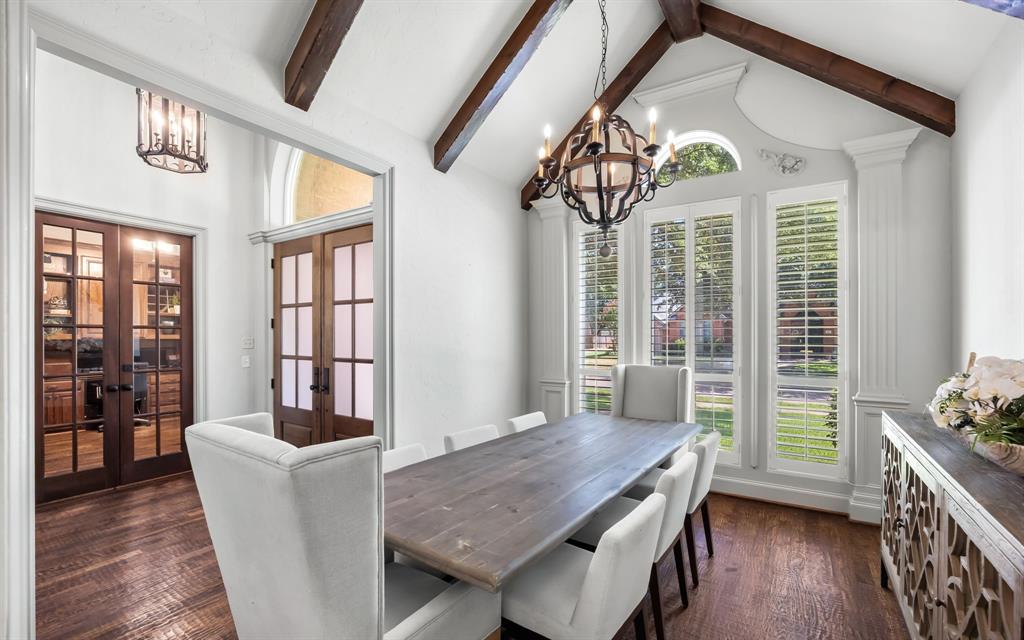 906 Hardage Lane