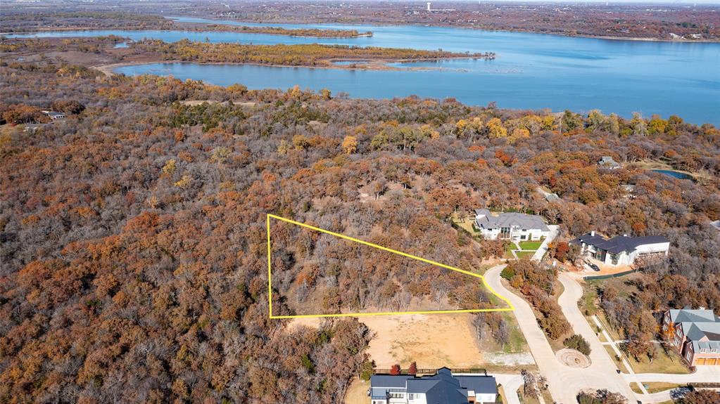 4604 Saddleback Lane