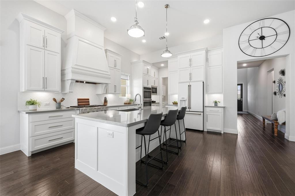 7409 Eastwick Avenue