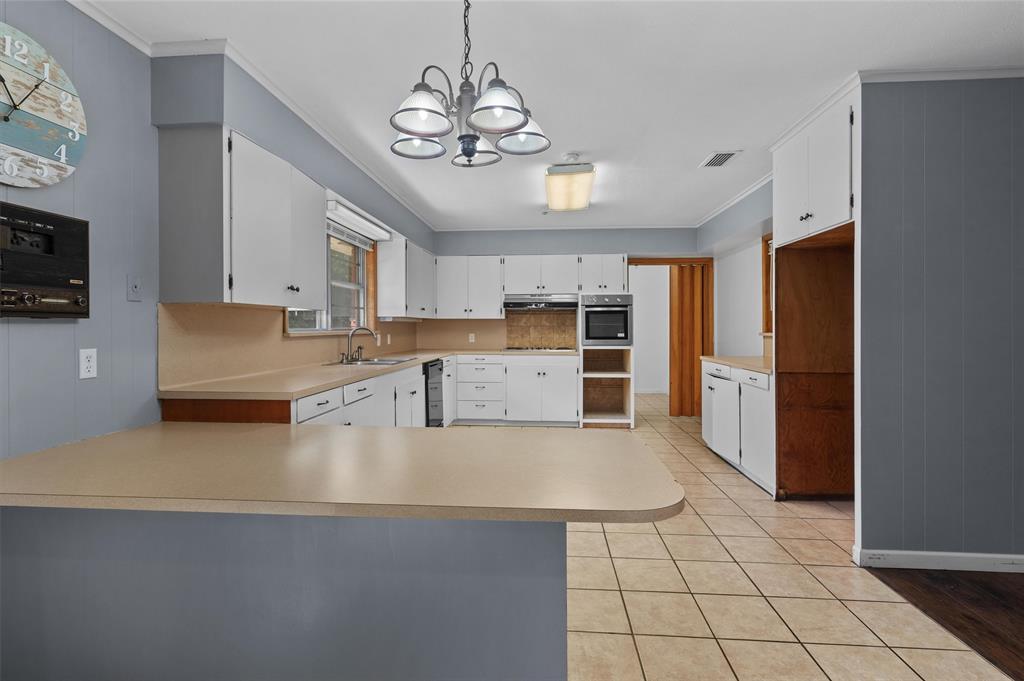 Lake Forest Hills - Residential