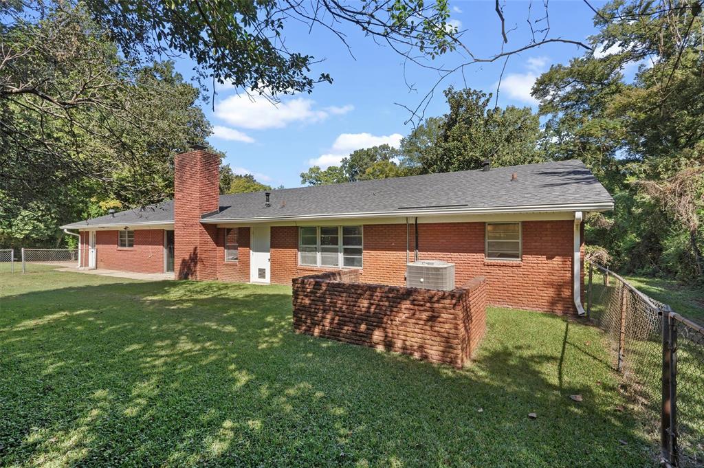 Lake Forest Hills - Residential