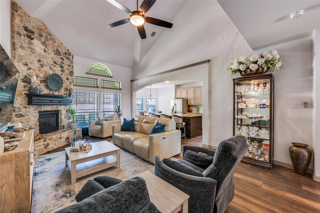 6015 Liverpool Street