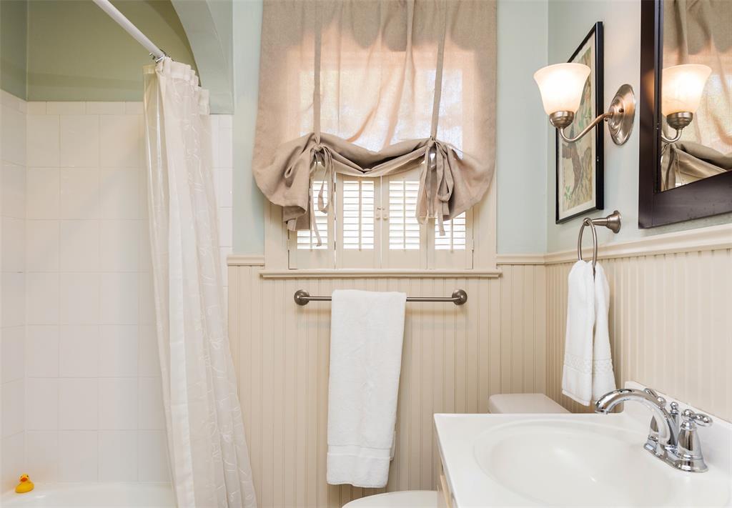 Briarwood - Residential Lease