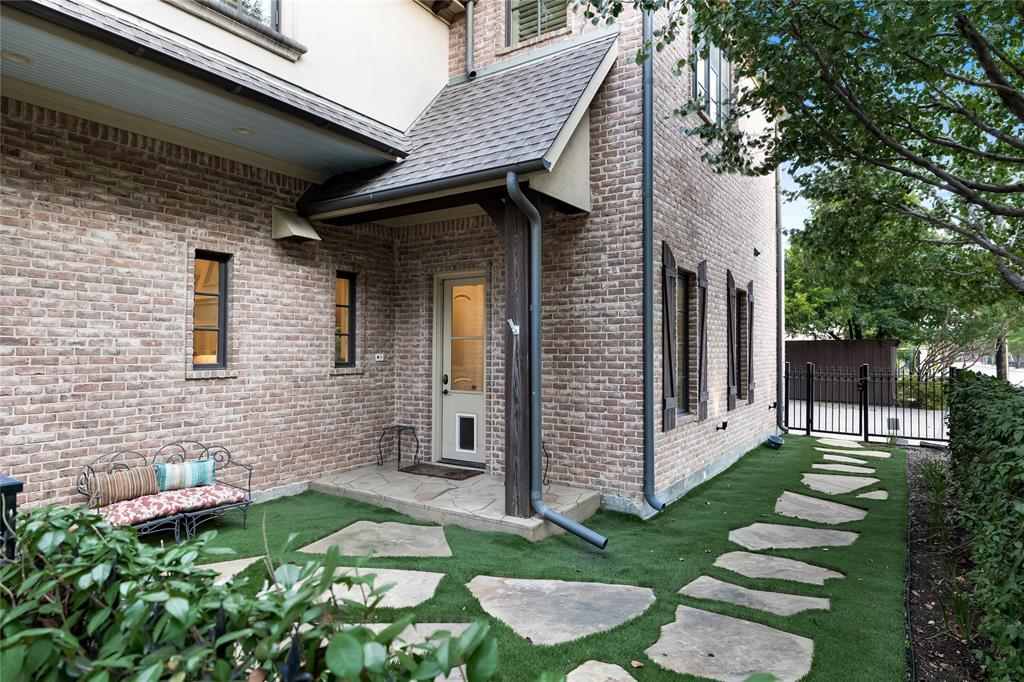 Pemberton 02 - Residential