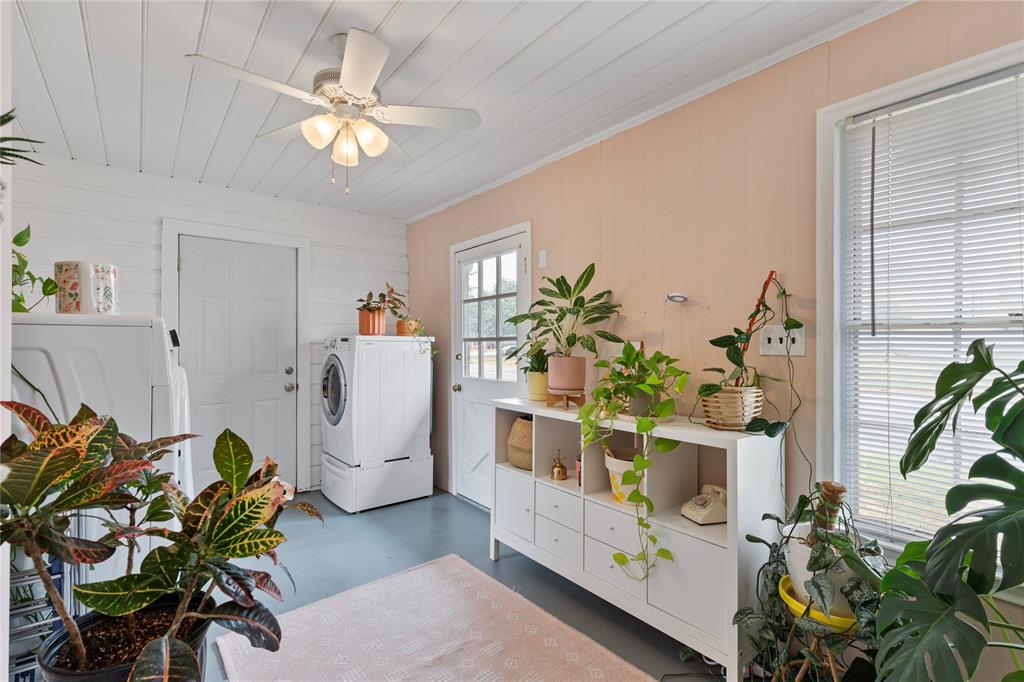 Casa Linda Lawn Add - Residential Income