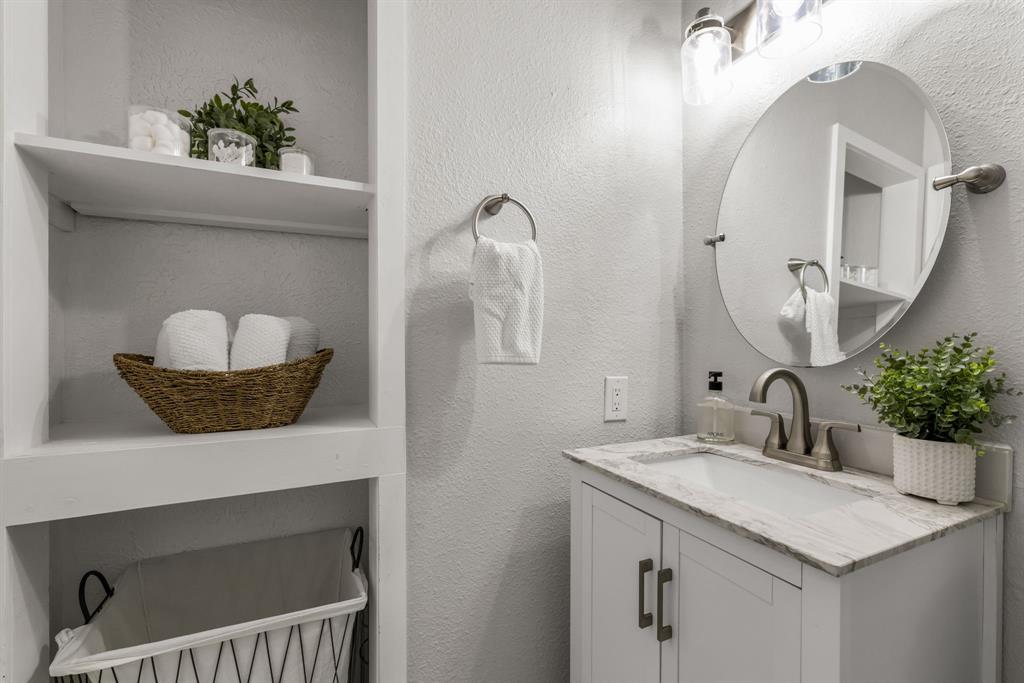 Casa Linda Lawn Add - Residential Income