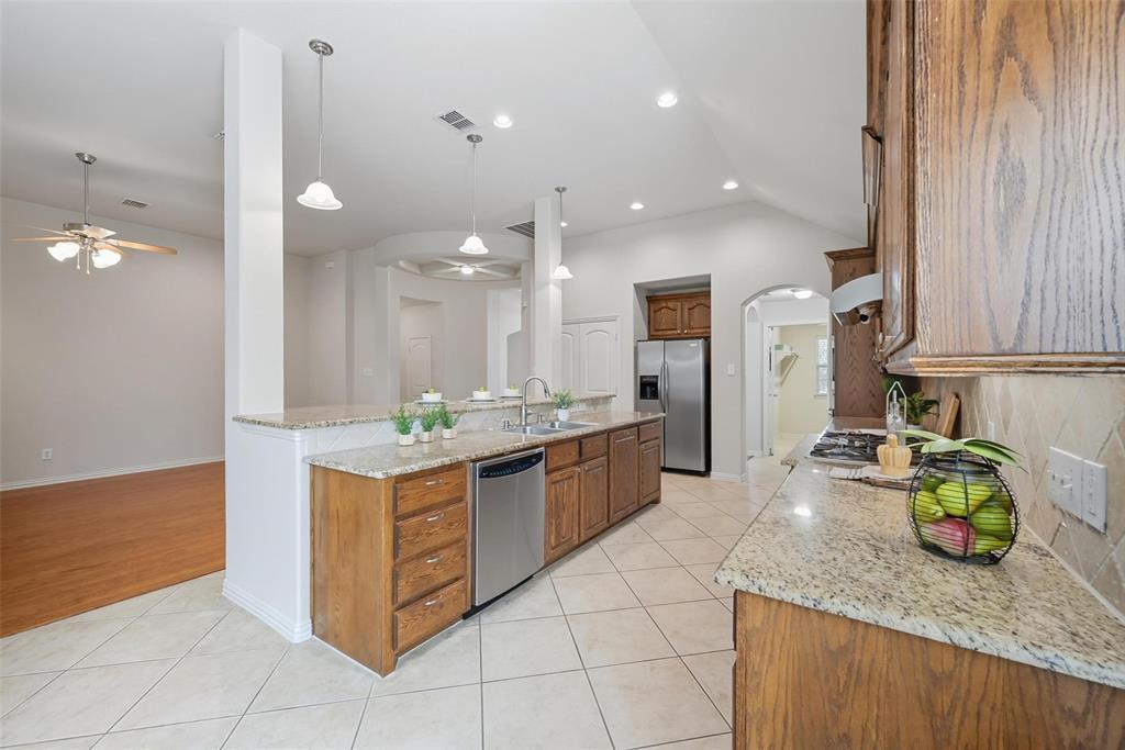 5127 Pond View Lane